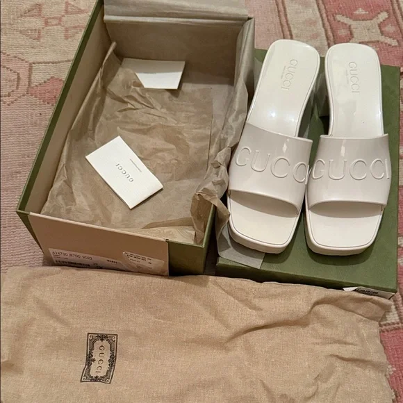 Gucci Cream Women's Slide Sandals - Picture 1 of 5